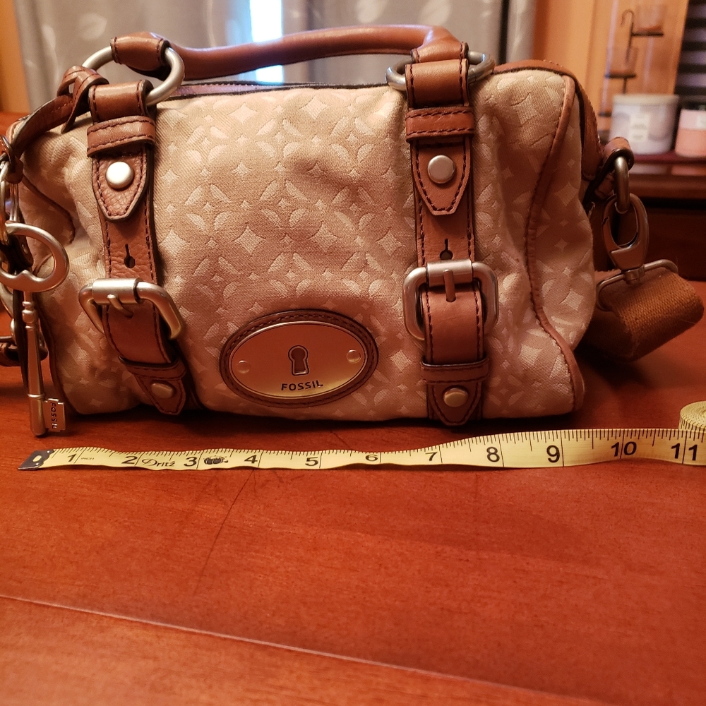 Fossil Handbag - Picture 3 of 8